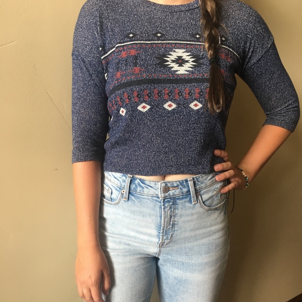 lightweight blue sweater